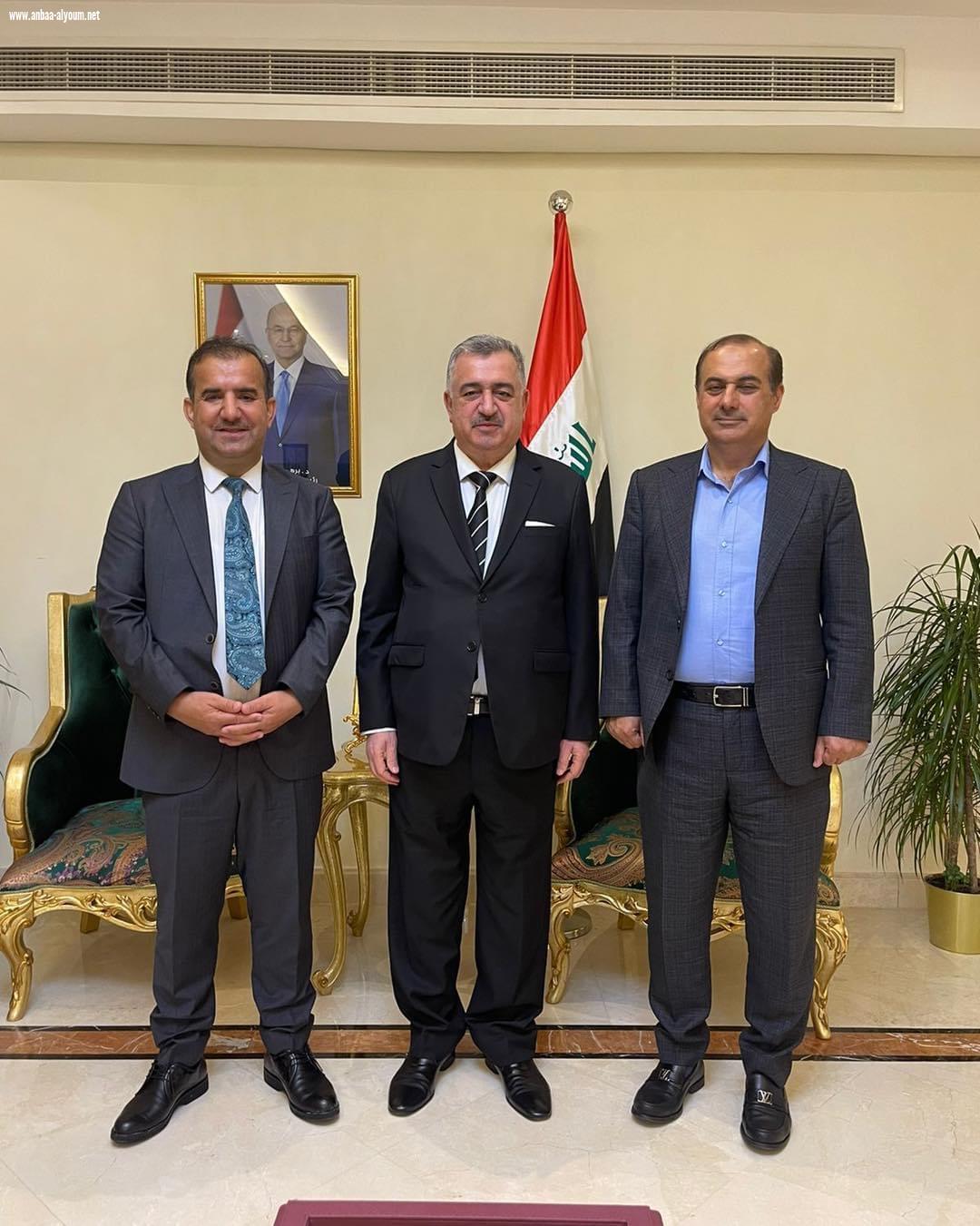 السفير عمر البرزنجي يستقبل رئيس اتحاد المستثمرين في كوردستان العراق