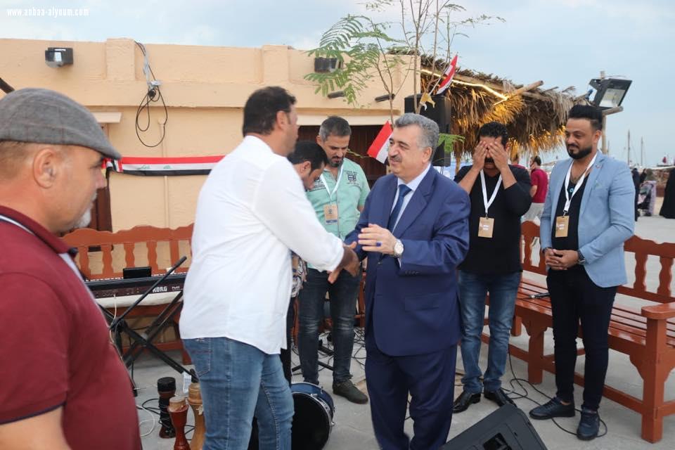 السفير العراقي يلبي دعوة لجولة في مهرجان كتارا التاسع للمحامل التقليدية
