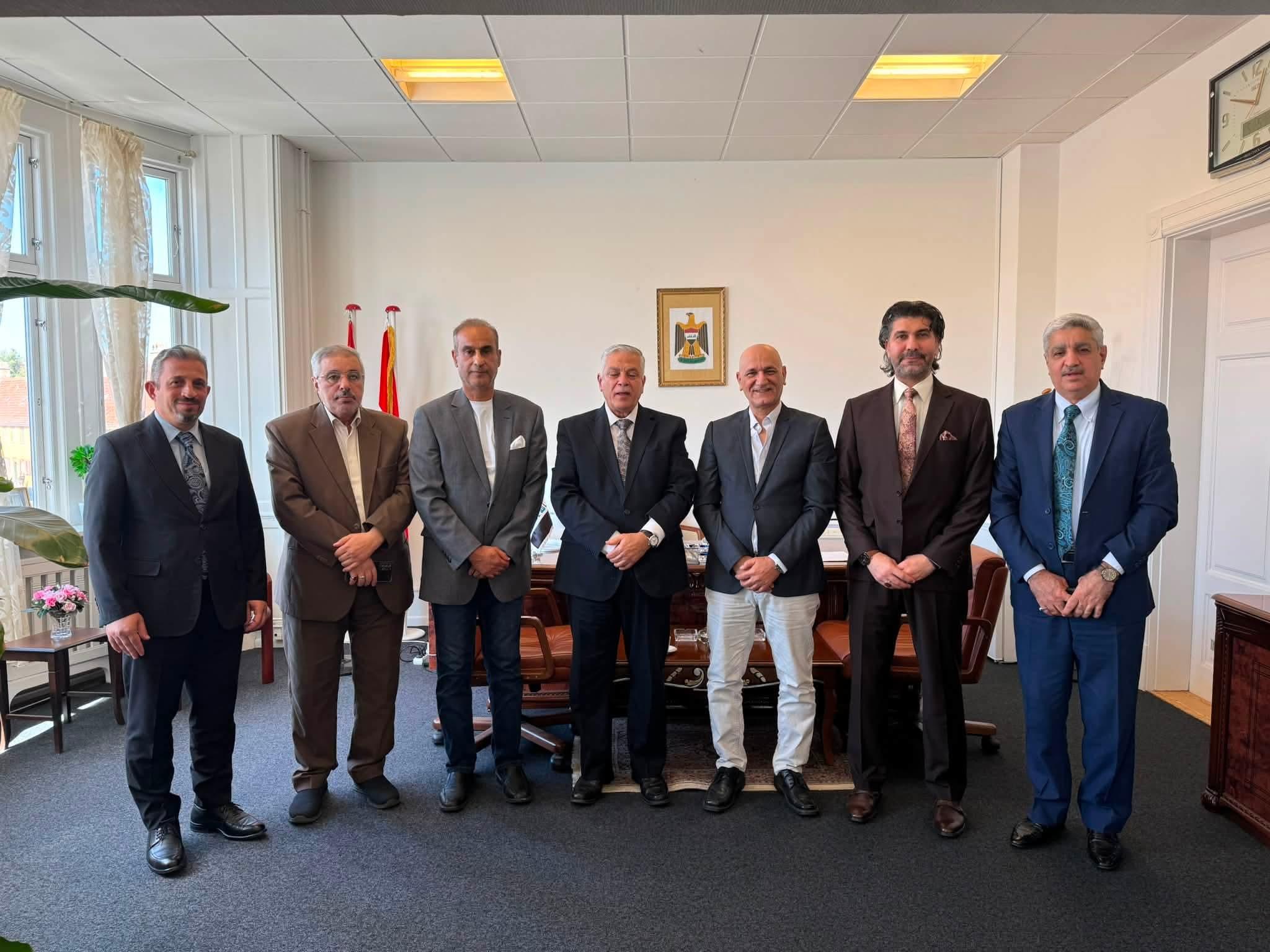 رئيس البعثة العراقية يستقبل نخبة من أبناء الجالية العراقية في الدنمارك ويبحث آفاق التعاون الثقافي.