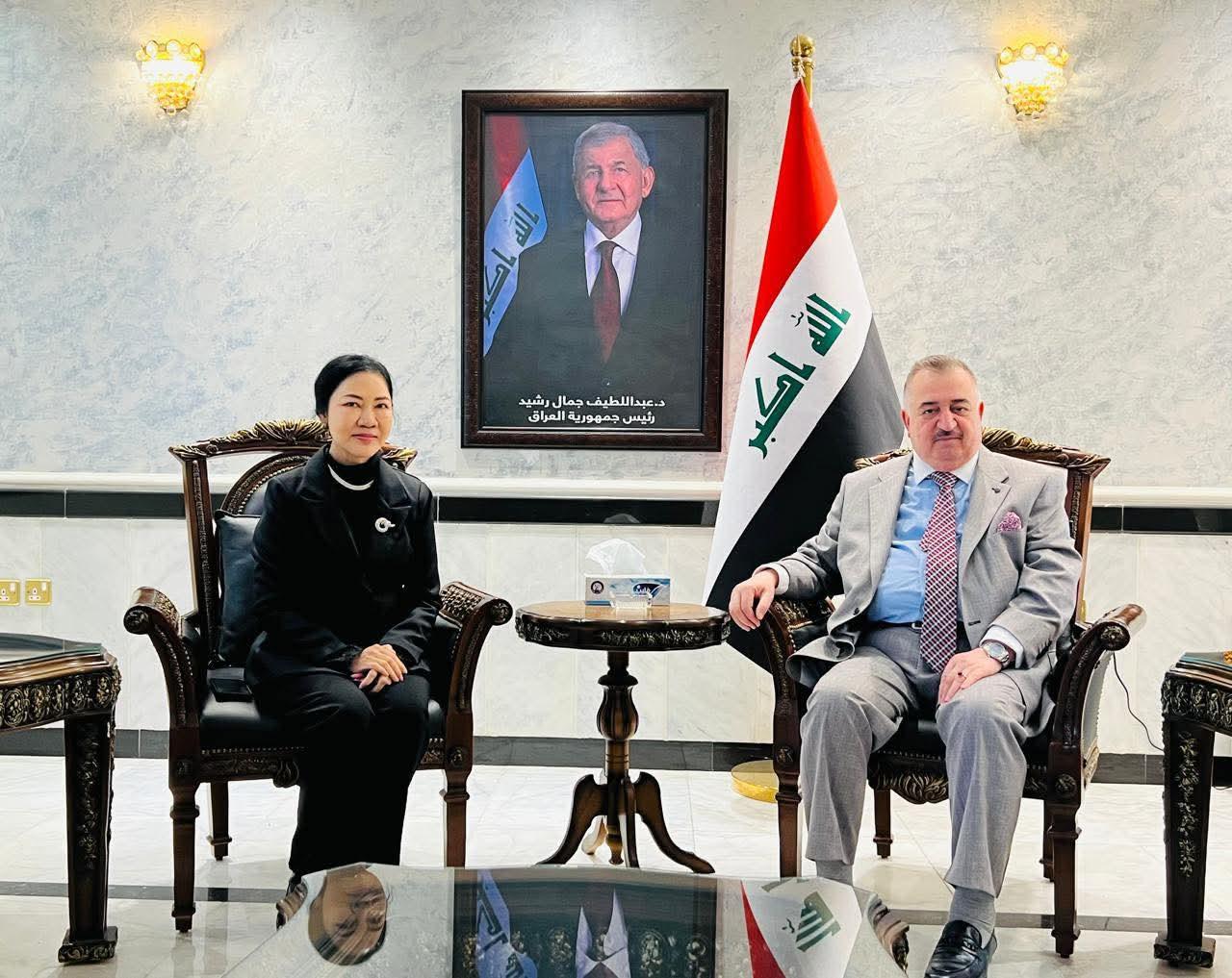 سفير جمهورية العراق لدى المملكة الأردنية الهاشمية يستقبل سفيرة مملكة تايلند لدى الأردن