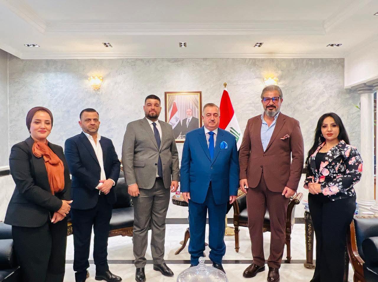 سفير جمهورية العراق لدى المملكة الأردنية الهاشمية يستقبل رئيس قسم المهرجانات والجوائز الثقافية في وزارة الثقافة