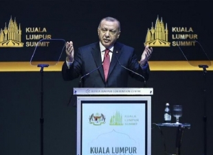 أردوغان يدعو الدول الإسلامية لاعتماد عملاتها الوطنية في التبادلات التجارية