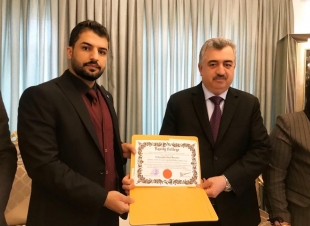 سفير جمهورية العراق في قطر عمر البرزنجي يستقبل القاضي ابراهيم الغربي