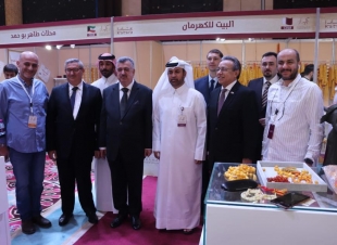 البرزنجي يلبي دعوة سعادة الدكتور خالد بن ابراهيم السليطي ويحضر معرض كتارا الدولي للكهرمان