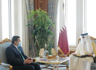 لقاء معالي مستشار الامن القومي مع أمير دولة قطر وعدد من الشخصيات