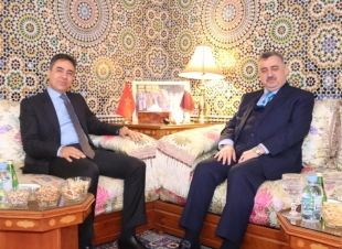 سفير جمهورية العراق في قطر يزور سفير المملكة المغربية في قطر
