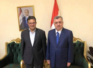السفير عمر البرزنجي يستقبل معالي وزير الخارجية الاسبق للجمهورية التونسية الدكتور رفيق عبد السلام