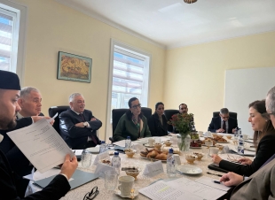 رئيس بعثة جمهورية العراق لدى الدنمارك يشارك في الاجتماع الأول لمجموعة السفراء العرب