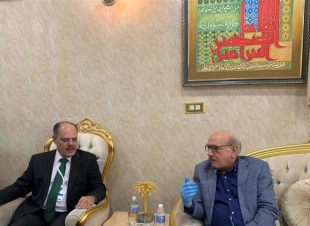 نقيبا الصحفيين والمحامين يبحثان تشكيل الحكومة والاجراءات المتخذة لمواجهة كورونا