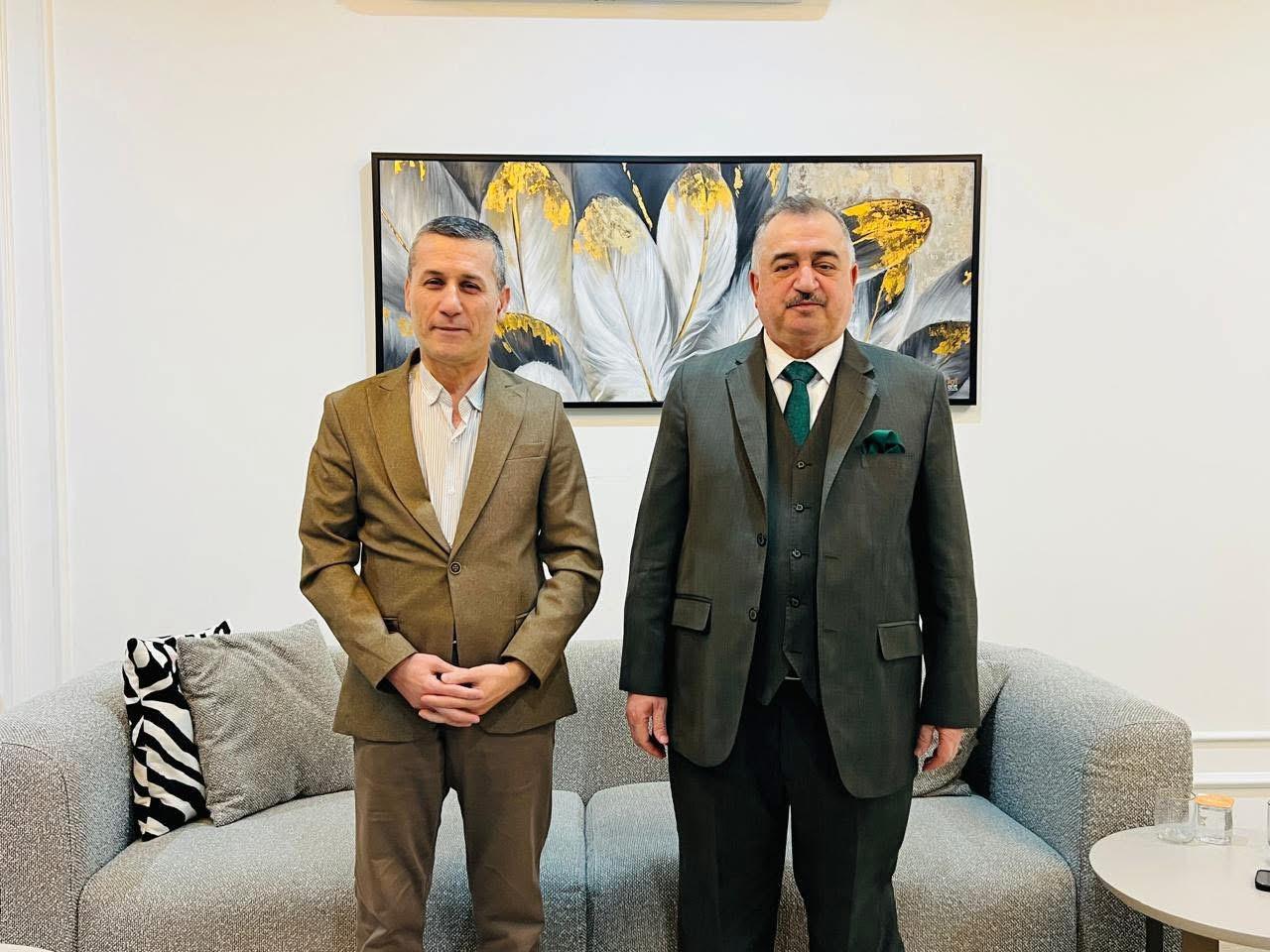 السفير البرزنجي يستقبل الاستاذ محمد ابوبكر المدير العام في الامانة العامة لمجلس النواب في مدينة السليمانية 