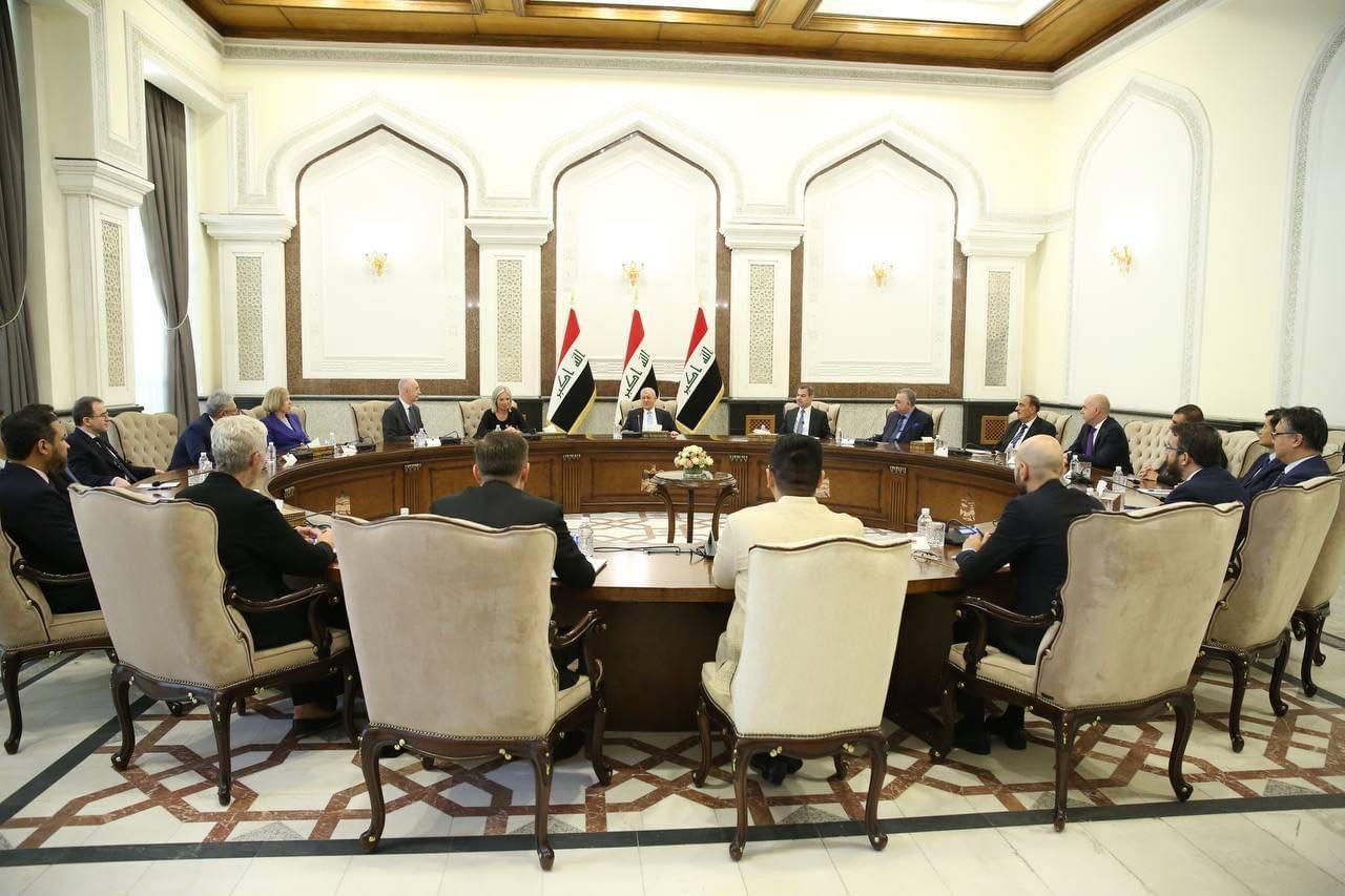 فخامة رئيس الجمهورية يستقبل رؤساء وممثلي البعثات الدبلوماسية الأجنبية في العراق