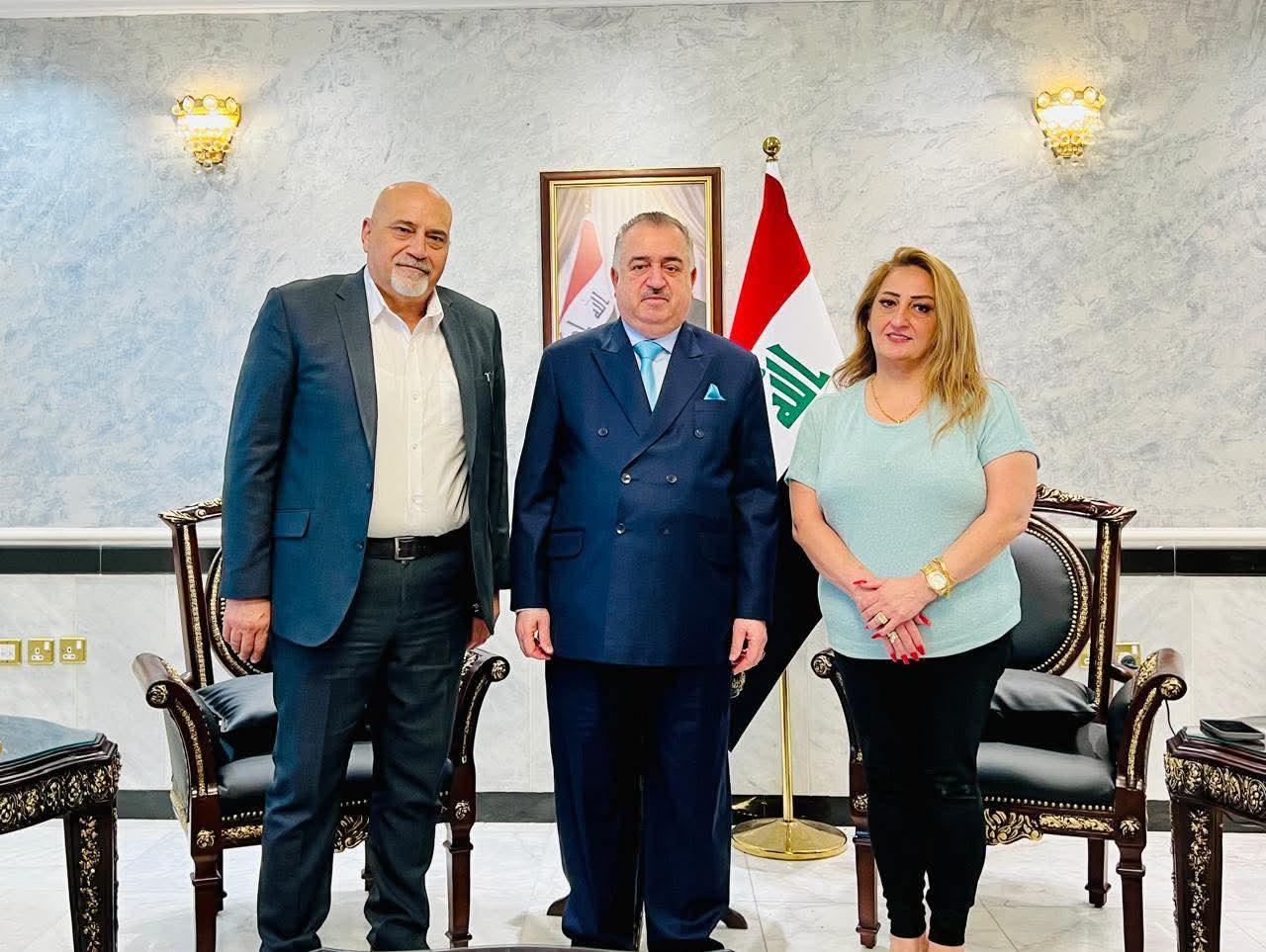 سفير جمهورية العراق لدى المملكة الأردنية الهاشمية يستقبل السيد مالك حنا زيتون وعقيلته