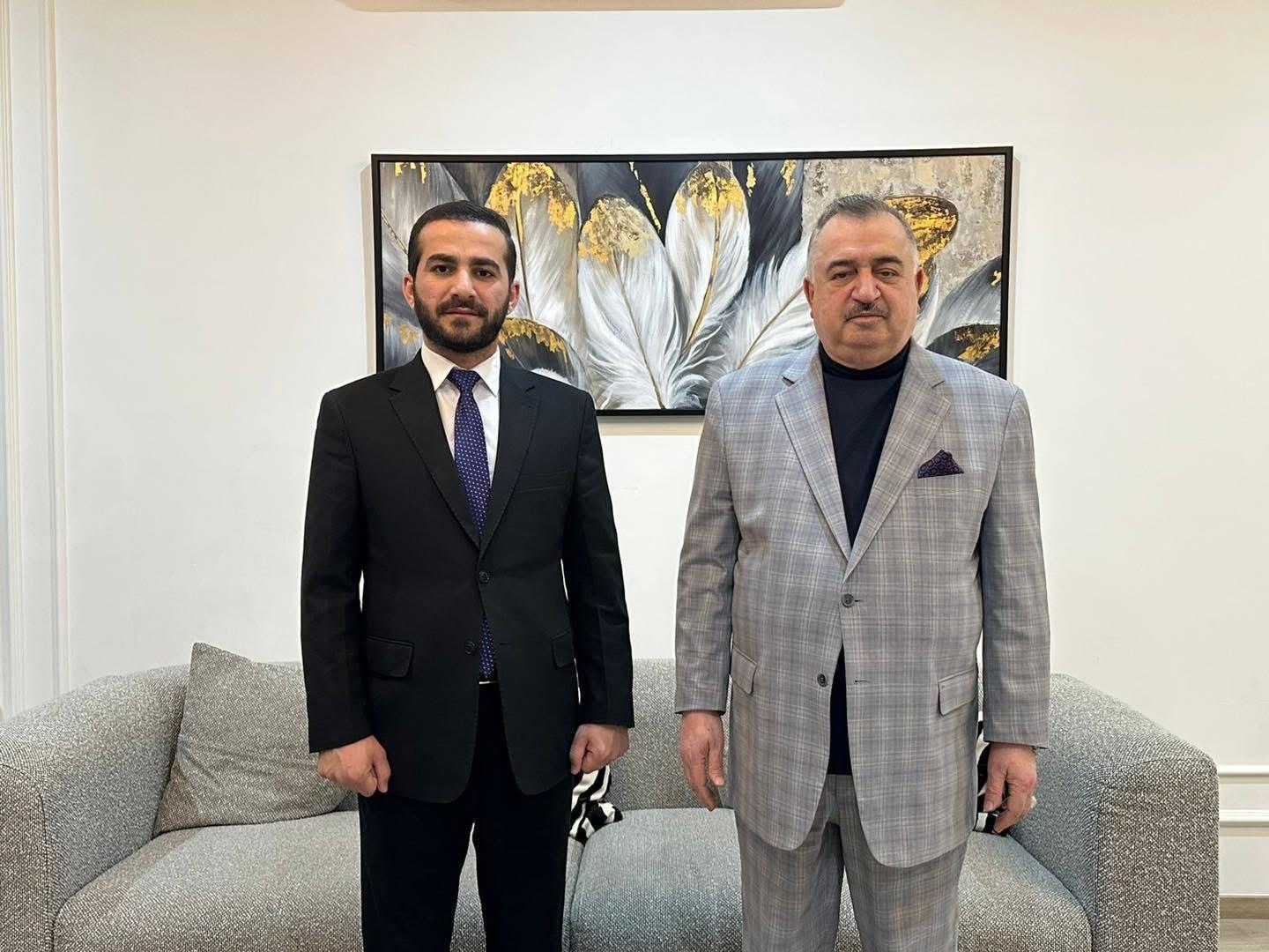 السفير البرزنجي يستقبل الصحفي السيد حسيب الشيخ صدر الدين البرزنجي ممثلا عن الشيخ عرفان الشيخ علي عبدالعزيز المرشد العام للحركة الاسلامية في كوردستان العراق