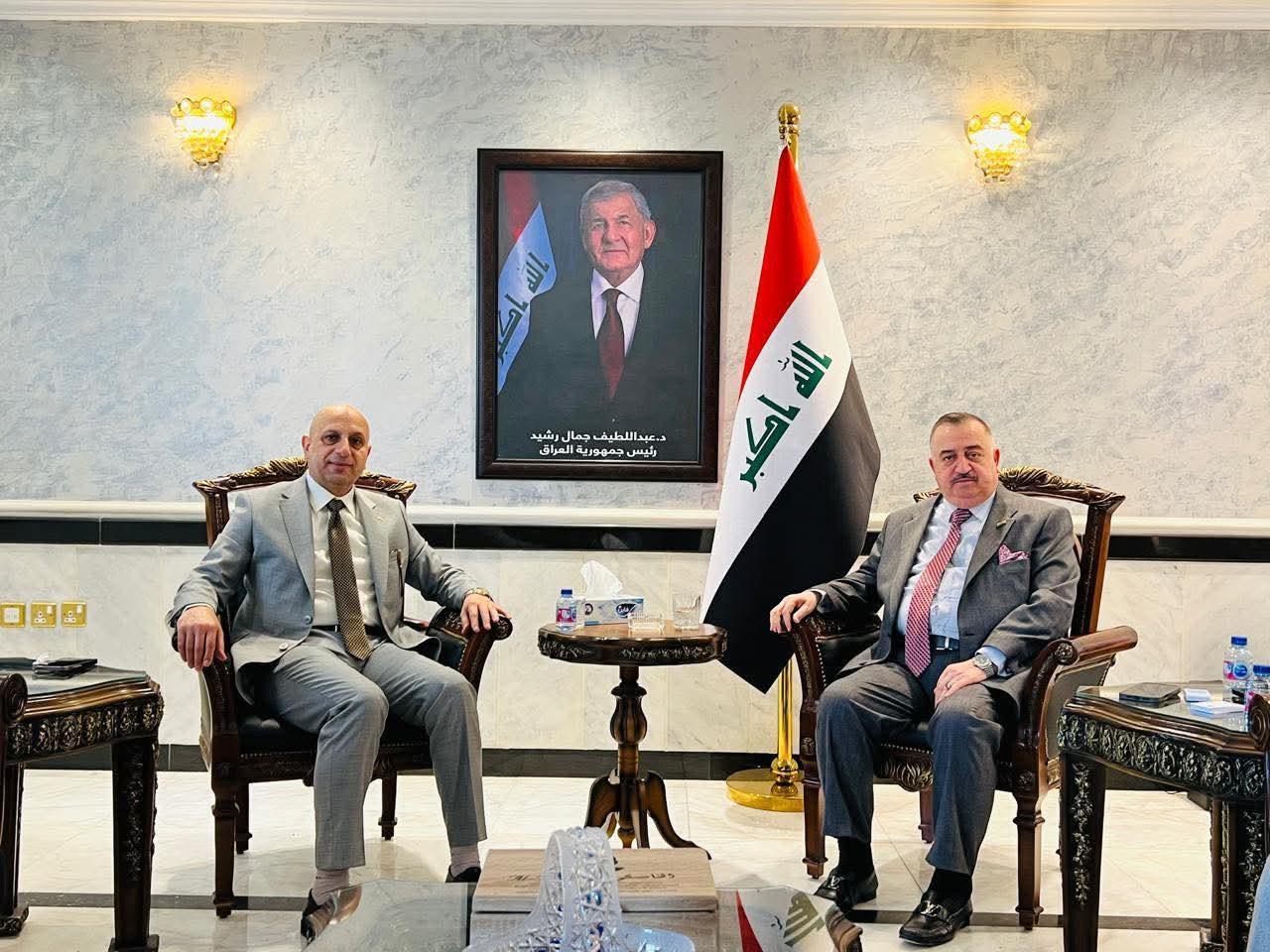 سفير جمهورية العراق لدى المملكة الأردنية الهاشمية يستقبل صاحب شركة LEYLAK التركية للإنشاءات