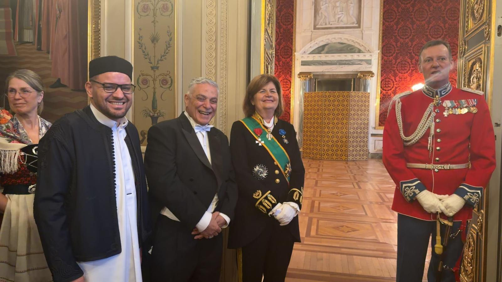 رئيس بعثة جمهورية العراق في الدنمارك يُقدِم التهاني إلى جلالة ملك الدنمارك بمناسبة العام الميلادي الجديد