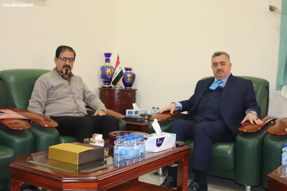 السفير عمر البرزنجي يستقبل الدكتور محمد البرزنجي في مكتبه