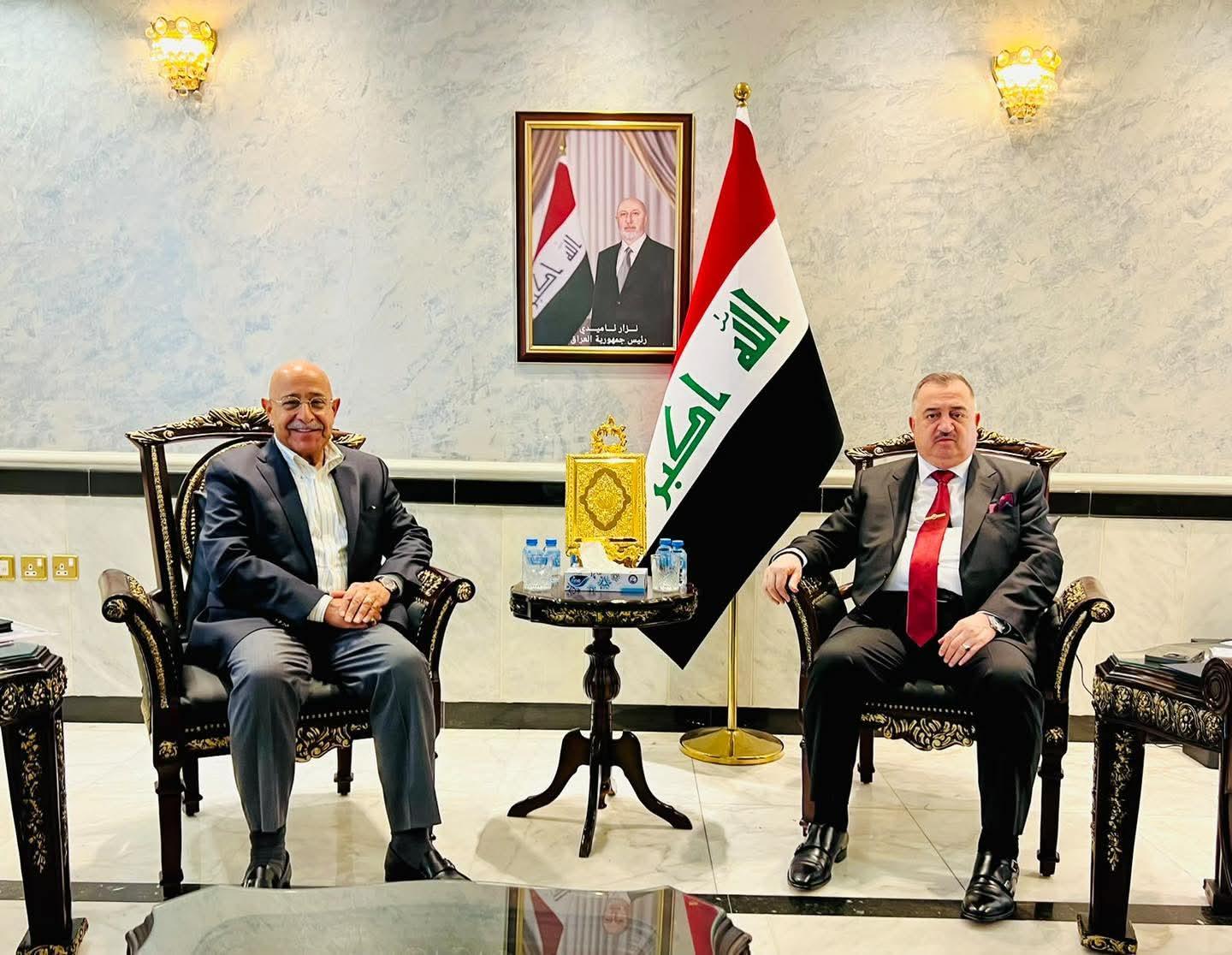 سفير جمهورية العراق لدى المملكة الأردنية الهاشمية يستقبل الدكتور عبد المطلب العذاري