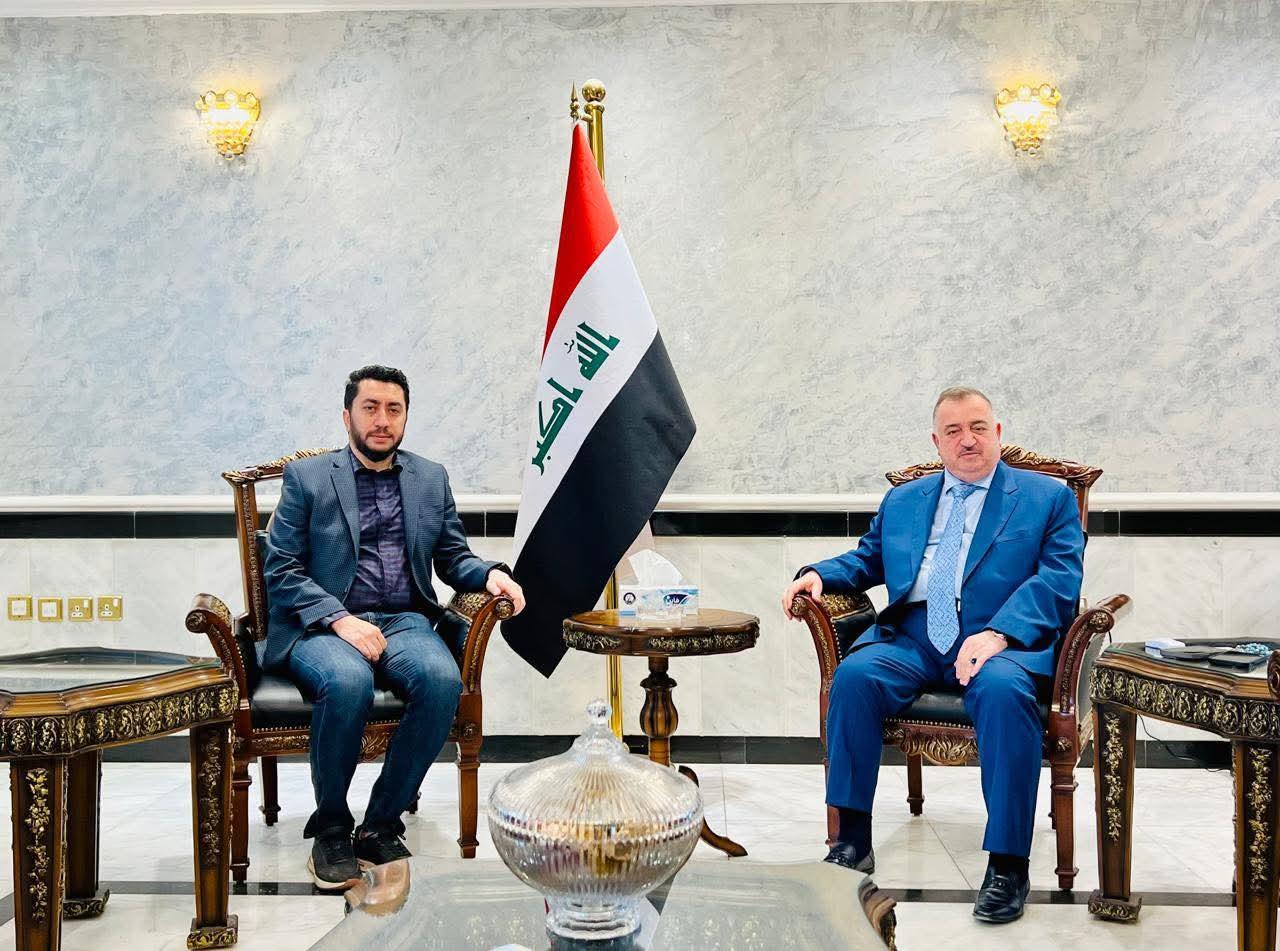 سفير جمهورية العراق لدى المملكة الأردنية الهاشمية يستقبل السيد هوزان زيباري .