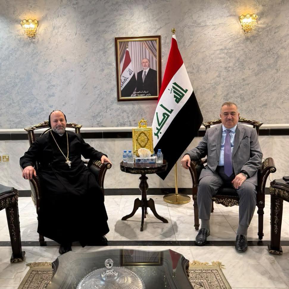 سفير جمهورية العراق لدى المملكة الأردنية الهاشمية يستقبل راعي الكنيسة السريانية الأرثوذكسية في الأردن