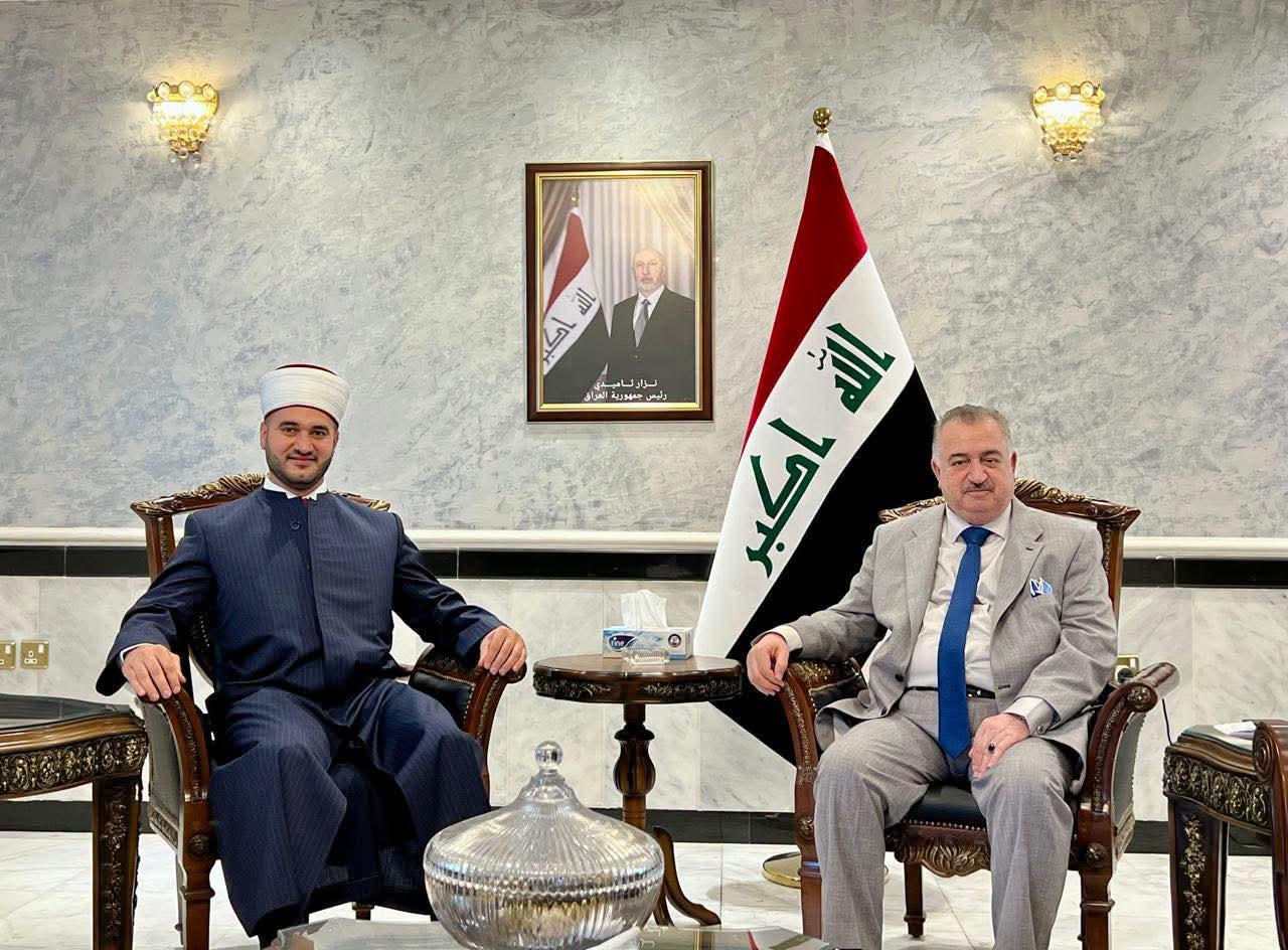 سفير جمهورية العراق لدى المملكة الأردنية الهاشمية يستقبل قاضياً لدى محكمة عمّان الابتدائية الشرعية