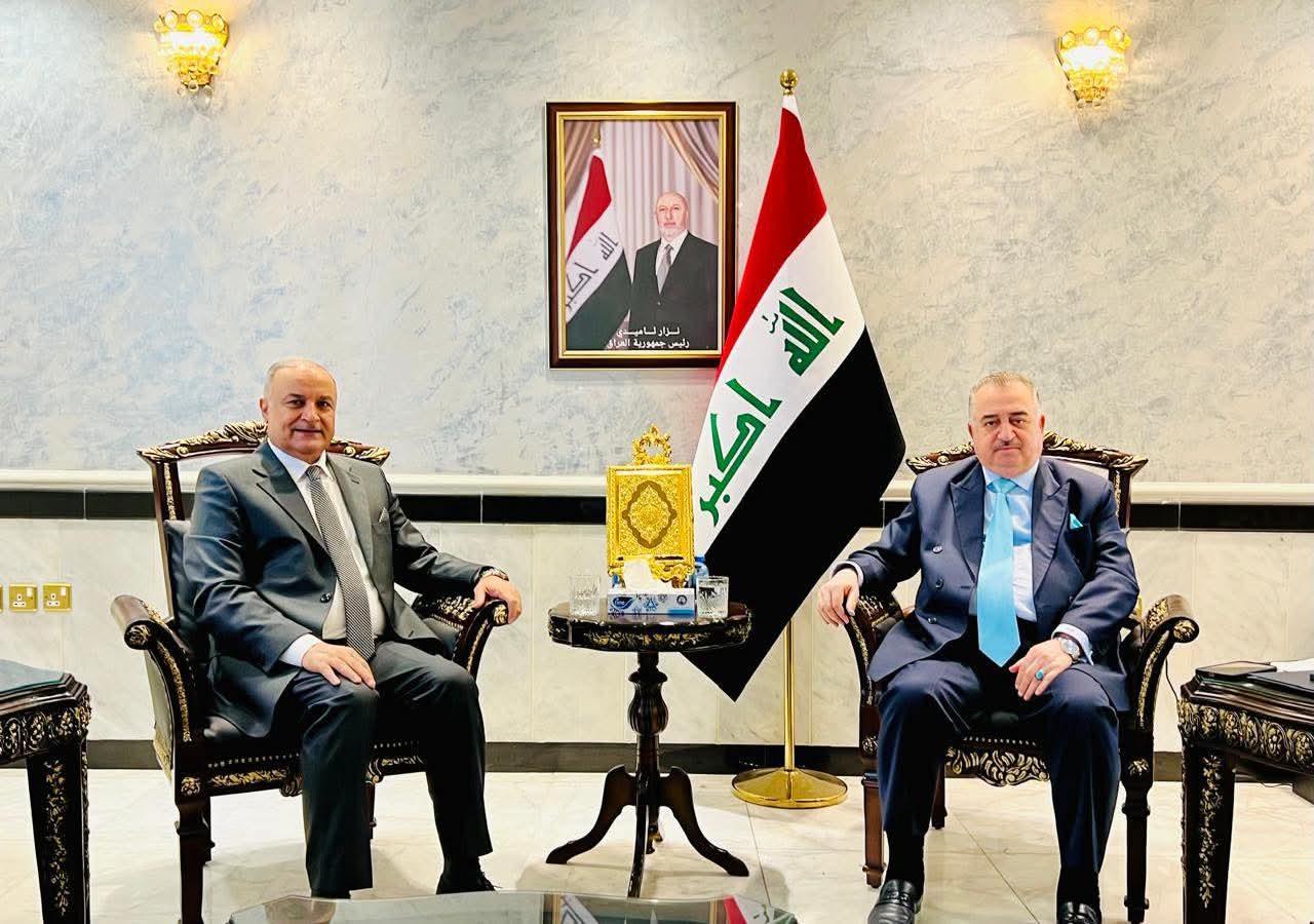 سفير جمهورية العراق لدى المملكة الأردنية الهاشمية يستقبل النائب السابق محمد الطائي