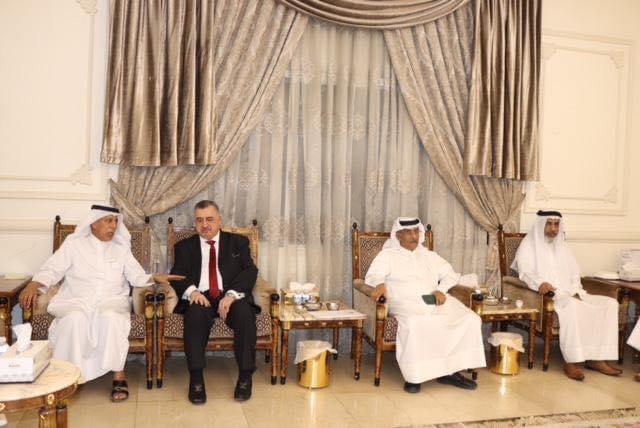 السفير البرزنجي يزور سعادة رئيس مجلس الشورى السابق لدولة قطر للسلام على سعادته بمناسبة انتهاء مهام اعماله 