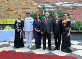 رئيس بعثة  العراق في كندا يشارك احتفالية السفارة المكسيكية بمرور   ٢١٣ عام على استقلال المكسيك .