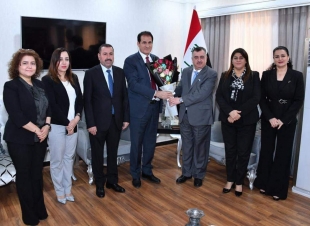 الوكيل البرزنجي يستقبل أعضاء من كتلة الإتحاد الوطني الكوردستاني في مجلس النواب