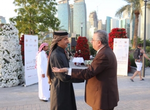 السفير عمر البرزنجي يشارك في فعالية غرس الاشجار في العاصمة القطرية الدوحة ضمن فعاليات الدوحة عاصمة الشباب الاسلامي