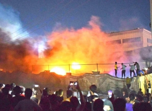 السفير عمر البرزنجي يعبر عن غاية الأسف والحزن لفاجعة حريق مدينة الناصرية العزيزة (محافظة ذي قار)