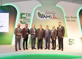 الوكيل البرزنجي يستقبل الرئيس التنفيذي لمكتب نور العراق العلمي لدعاية الأدوية والمستلزمات الطبية 