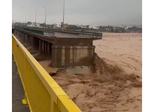 اعلن المركز الوطني لإدارة الموارد المائية، اليوم السبت، ان موجة الأمطار والسيول الاخيرة عززت المخزون المائي للعراق بأكثر من ثلاثة أرباع المليار متر مكعب.  وقال مدير عام المركز علي راضي المحمداوي، في بيان إن “وزارة الموارد المائية نجحت في إدارة الموجة الأخ